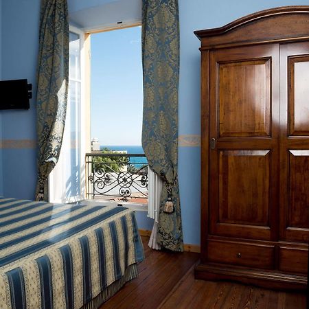 Hotel Belle Epoque Санремо Экстерьер фото