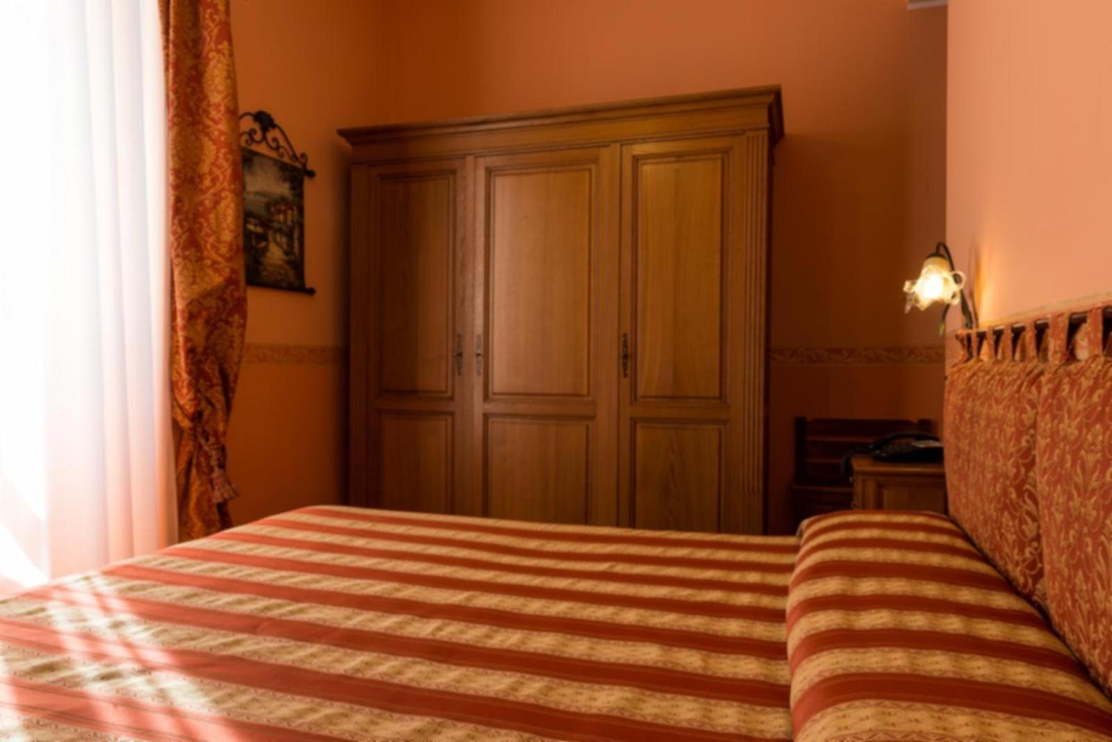 Hotel Belle Epoque Санремо Экстерьер фото