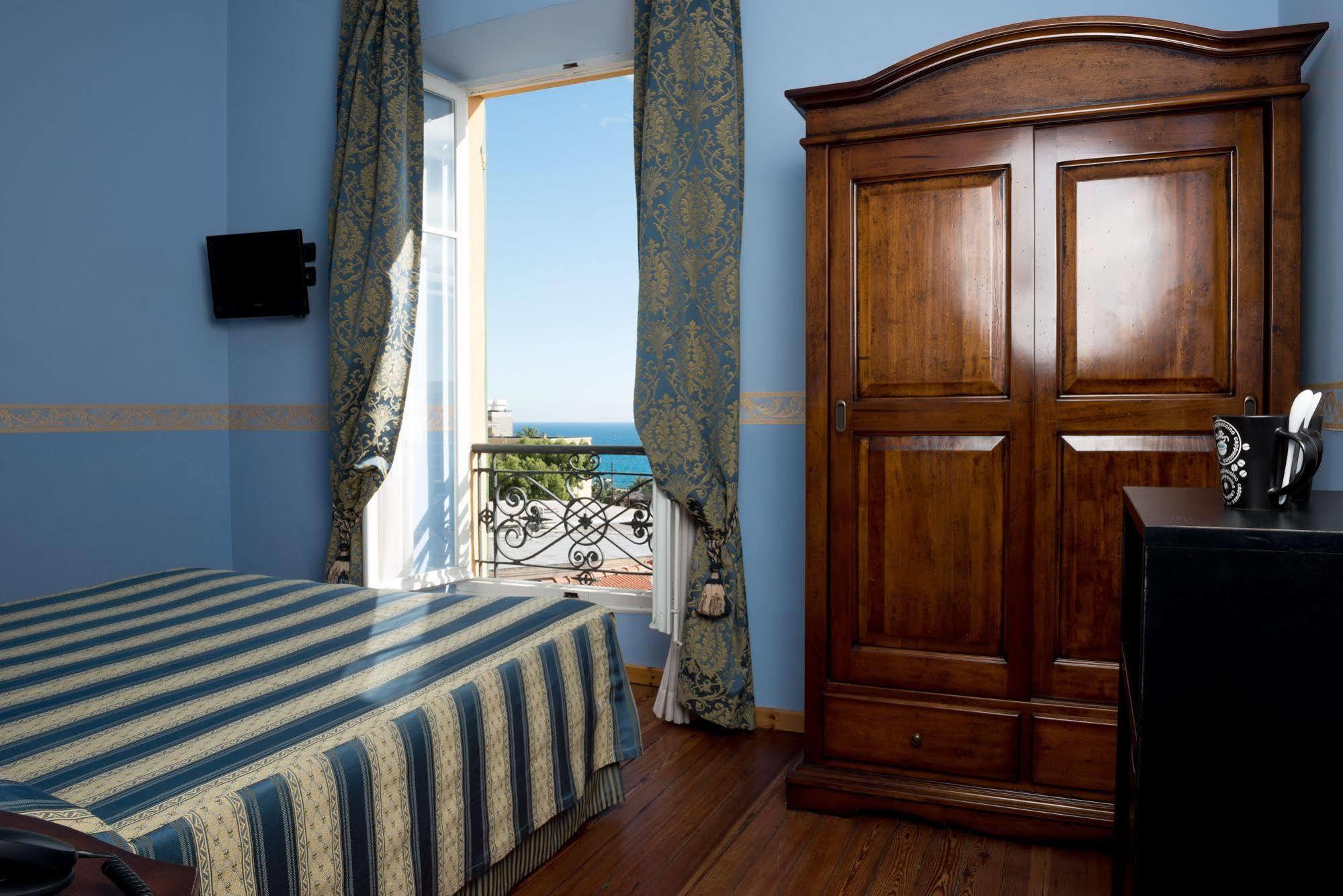 Hotel Belle Epoque Санремо Экстерьер фото
